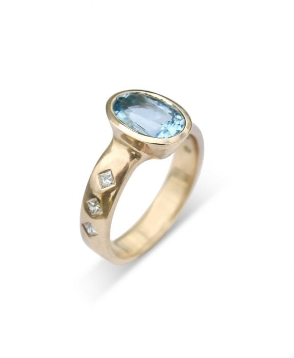 Oval Aquamarine and diamonds - Debra Fallowfield makes custom jewellery ...